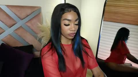 Snapshot of emely_brandon_ chatting on February 27, 12:36 am anyelii online show from February 27, 12:36 am