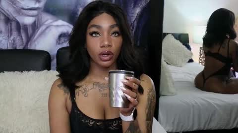 Snapshot of emely_brandon_ chatting on September 23, 9:03 am anyelii online show from September 23, 9:03 am