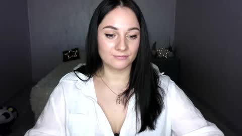 Snapshot of emelyblum chatting on March 7, 4:12 am Emely online show from March 7, 4:12 am