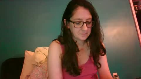 emeraldamnsel online show from March 10, 3:55 am