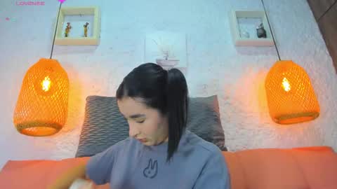 Snapshot of emiily_s chatting on September 25, 12:01 pm Emily online show from September 25, 12:01 pm