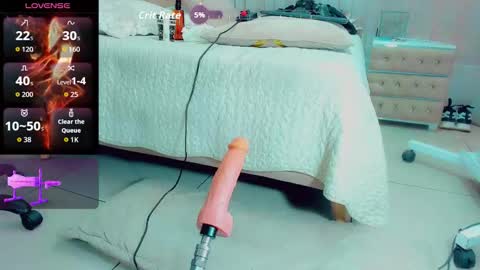 EmillySaenz online show from October 12, 5:59 pm