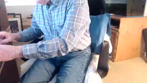 Terrance1st online show from December 18, 3:29 pm