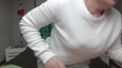 EmiliaGree online show from February 5, 8:56 pm