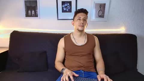 EMILIOCUM online show from June 17, 4:56 pm