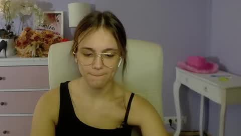 Emilly online show from February 27, 11:50 am