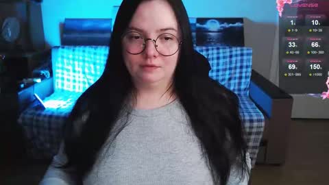 Emily online show from January 10, 7:41 pm