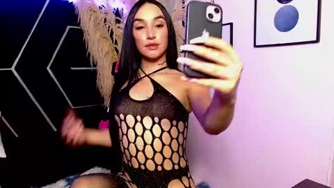 emillystonex online show from January 5, 5:27 pm