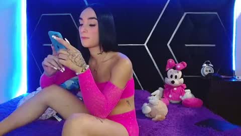 emillystonex online show from January 15, 4:54 pm