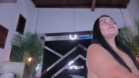 Snapshot of emily18__ chatting on February 24, 2:15 pm Emily online show from February 24, 2:15 pm