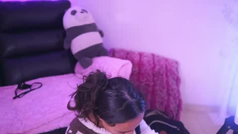 mily online show from July 9, 9:52 pm