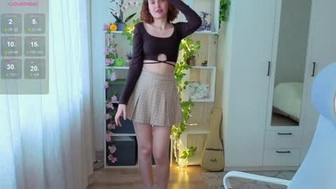 Emily online show from May 22, 4:08 am