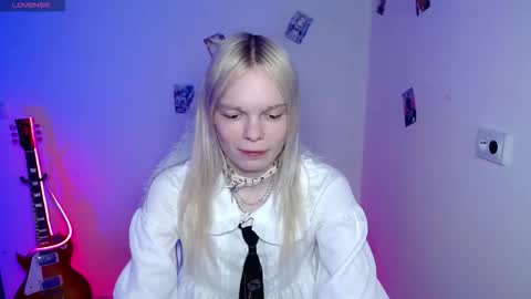 Lia online show from March 11, 9:07 pm