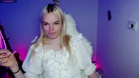 Lia online show from December 19, 3:51 pm