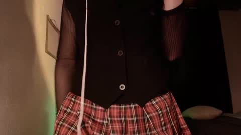 emily_pearl_ online show from December 14, 12:44 am