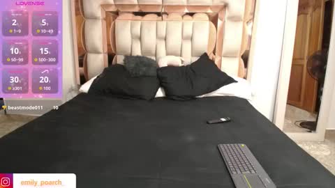 emily online show from November 17, 11:18 pm