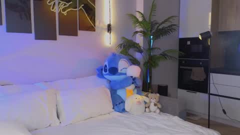 emily shepard online show from April 21, 2:51 am