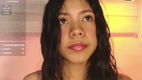 Snapshot of emily_sweett12 chatting on September 15, 2:07 pm Emily online show from September 15, 2:07 pm