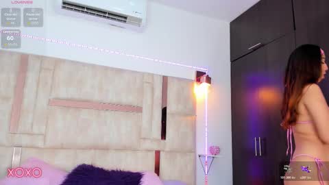 emily_walker4 online show from November 23, 2:26 pm