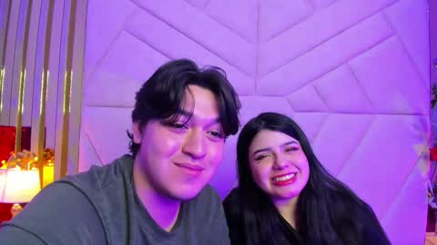 Amily  Andrew online show from December 21, 5:25 am