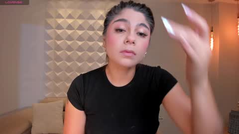 Emily Armstrong online show from February 1, 12:04 pm