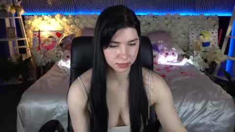 Emy online show from March 17, 7:02 am