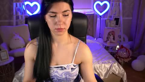 Emy online show from March 3, 6:59 am