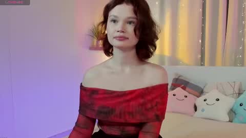 Emilyhaves online show from July 13, 7:23 am