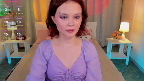 Emilyhaves online show from June 26, 8:42 am