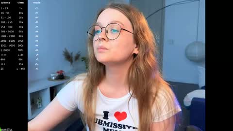 Emily  online show from May 21, 1:28 pm