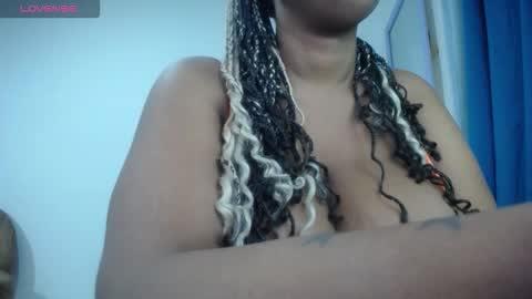 Emilyhines online show from January 17, 2:43 am