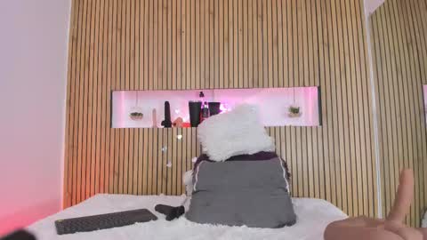 Emily online show from January 15, 11:46 pm