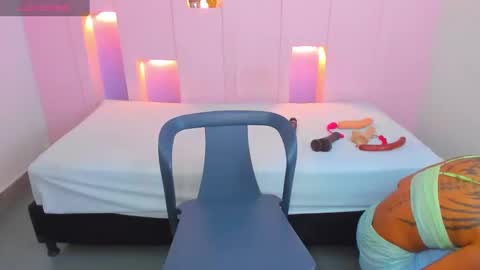 Emily Parks  online show from March 7, 4:33 pm