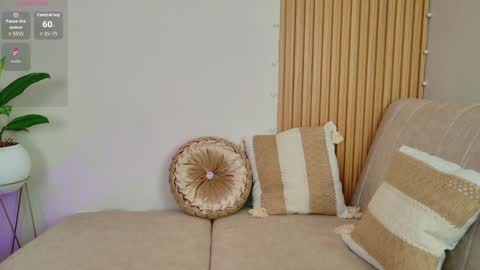 Emily  online show from November 21, 10:02 am