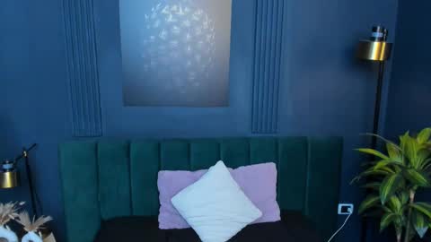 Snapshot of emilythyson chatting on October 15, 6:31 pm Emily Thyson online show from October 15, 6:31 pm