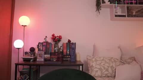 Snapshot of emilyxrose_ chatting on October 27, 6:08 pm IG thickemmsss online show from October 27, 6:08 pm