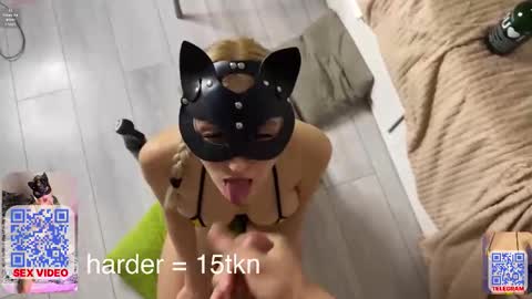 Eminent Eva online show from November 16, 2:02 am