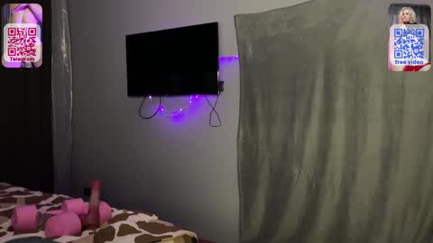 Snapshot of eminent_eva chatting on February 22, 7:25 pm Eminent Eva online show from February 22, 7:25 pm