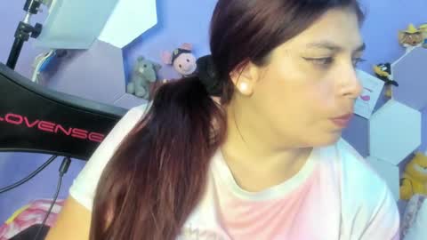 emira199 online show from January 4, 12:37 am