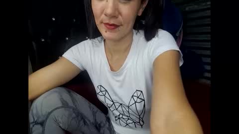 L i a    time online 7am - 1pm Gtm-5  online show from November 29, 12:29 am