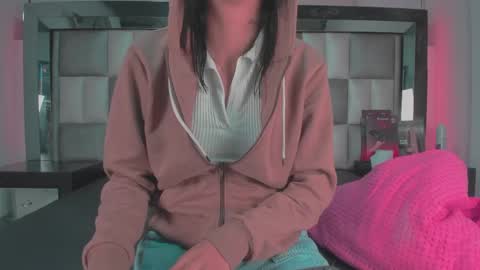 Snapshot of emma__js_ chatting on September 30, 11:21 am emma__js_ online show from September 30, 11:21 am