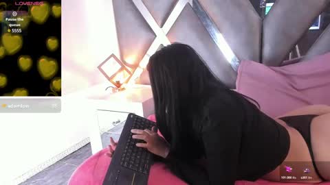 Snapshot of emma__js_ chatting on February 27, 8:42 pm emma__js_ online show from February 27, 8:42 pm