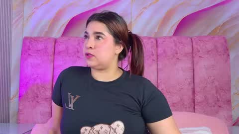 Emma online show from May 23, 3:35 am