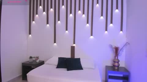 E M M A online show from February 17, 2:21 am