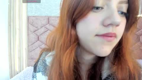 Snapshot of emma_ford1 chatting on February 15, 11:06 am Emma  online show from February 15, 11:06 am