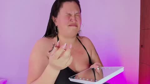 Emma Miel  online show from April 27, 1:08 pm