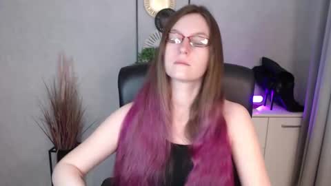 emma online show from January 7, 6:40 am