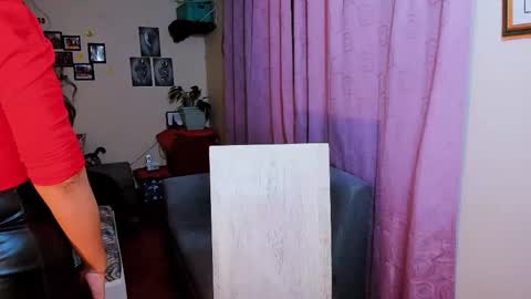  emma luxy online show from February 3, 3:48 am