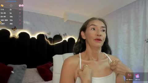 Emma  online show from October 17, 12:09 pm