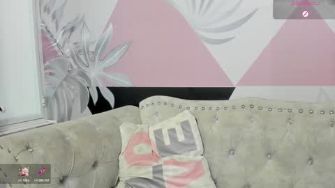 Emma online show from January 29, 3:15 pm